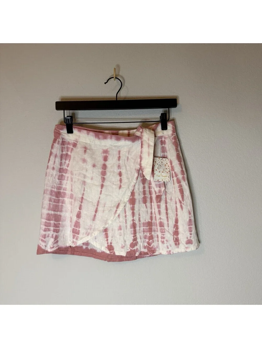 Free People Rosie Tie Dye Wrap Skirt Size 0 Pink Linen Rayon NWT